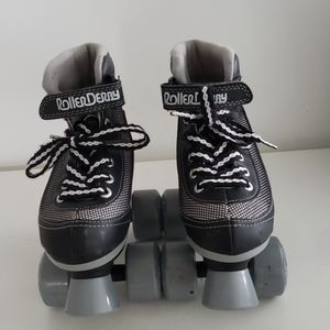 Kids roller derby skates